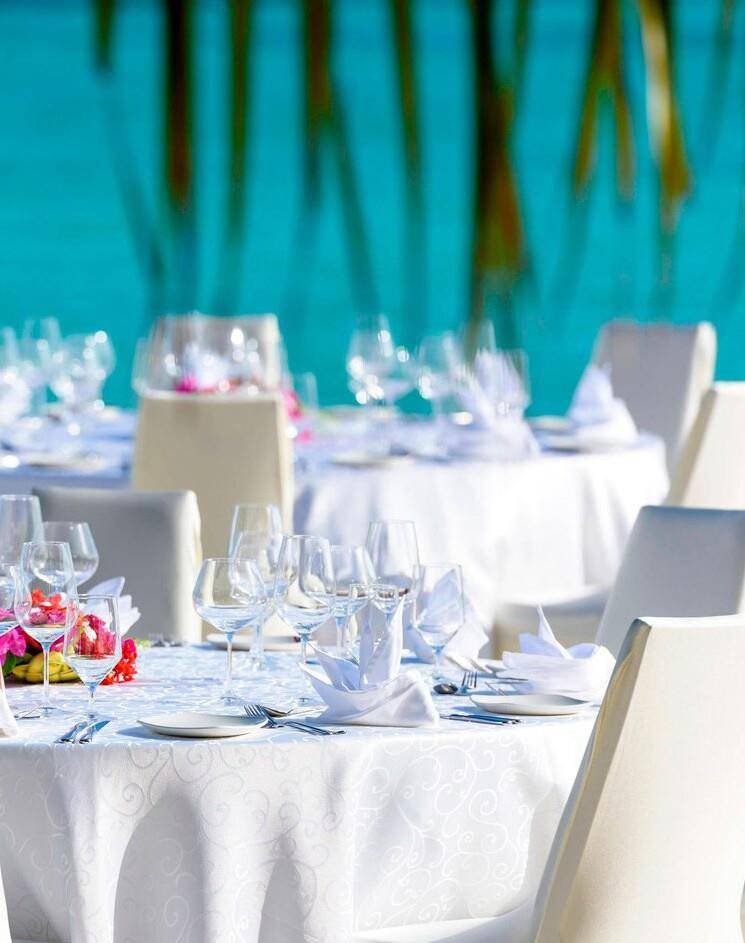 Sheraton Maldives Full Moon Resort & Spa